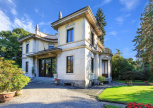 Villa storica con bellissimo giardino