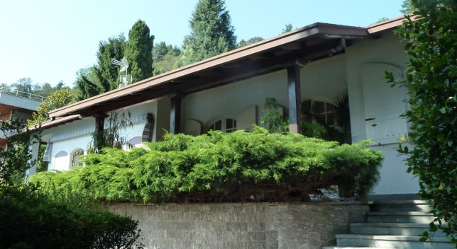 Villa a pochi passi dal lago