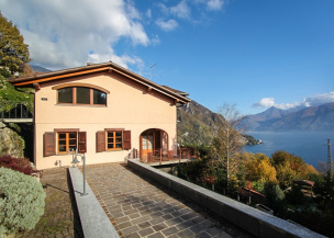 Villa con vista a Menaggio