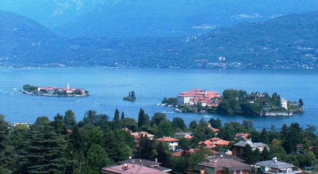 Appartamento con giardino a Stresa