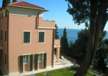 Villa di lusso sulla costa della Liguria